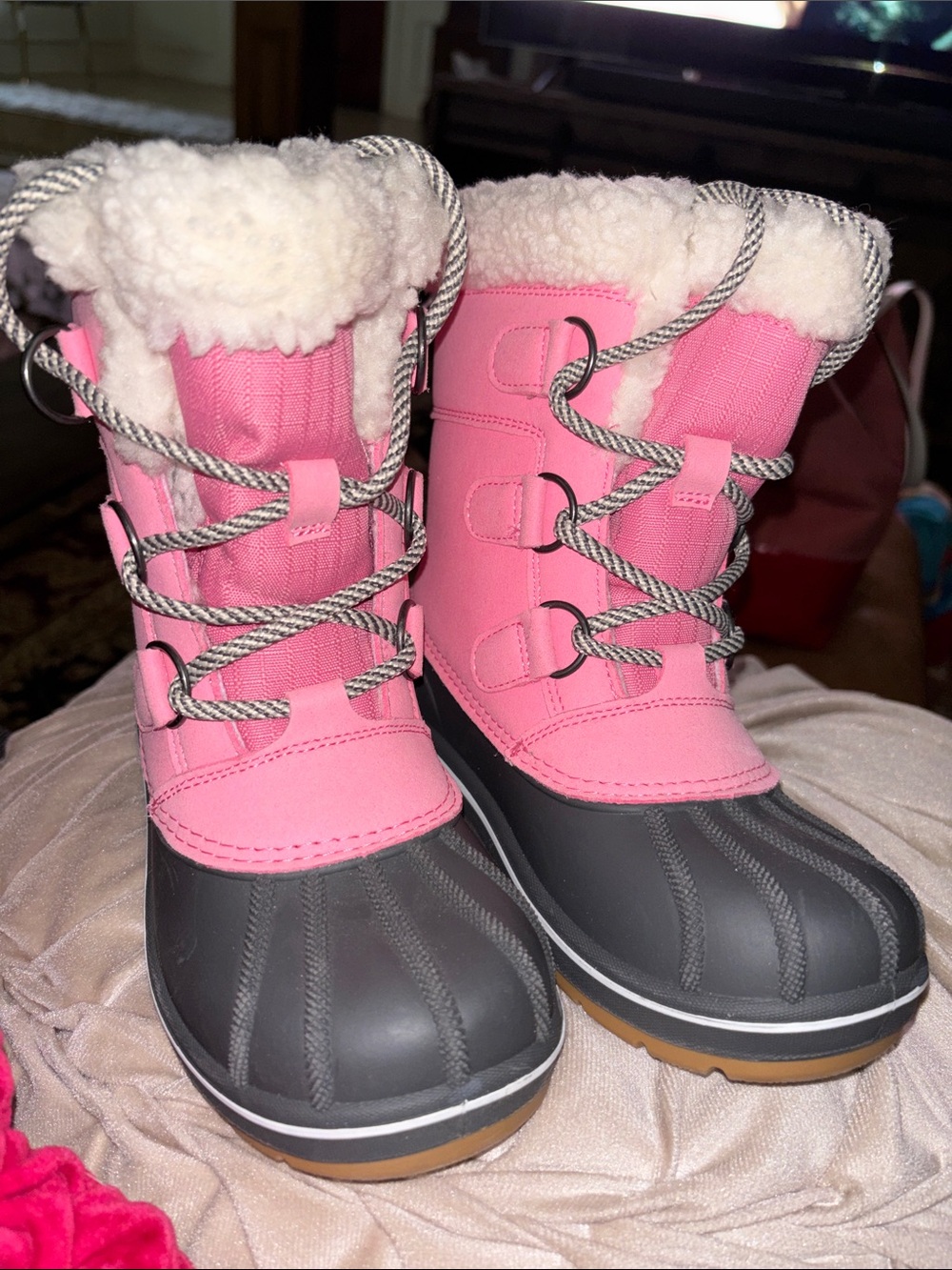 Cat & Jack Kids Pink Winter Snow Boots with Faux Fur size 13